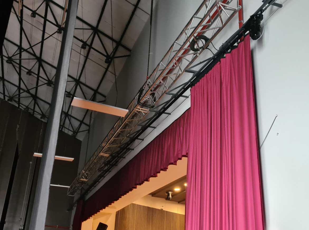 stage-shop-motor-cortina-2dr2